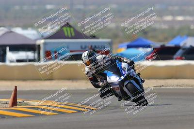 media/Oct-09-2022-SoCal Trackdays (Sun) [[95640aeeb6]]/Turn 2 (1110am)/